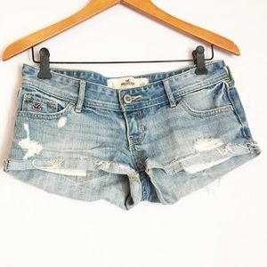 Hollister Shorts Distressed Light wash